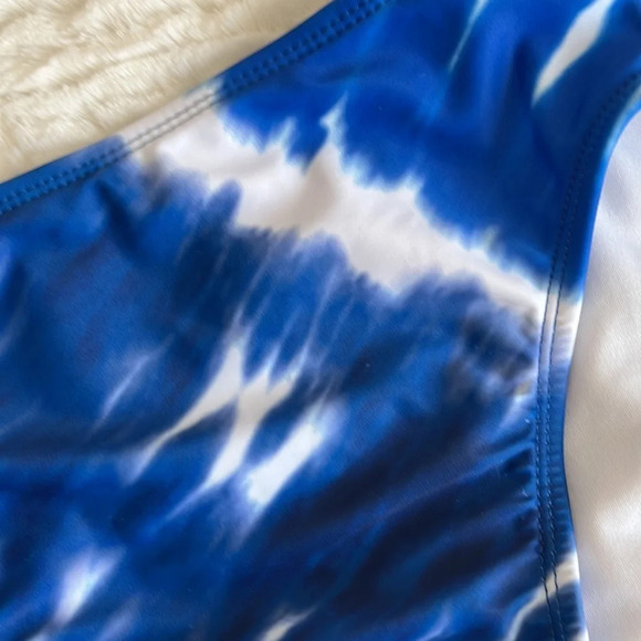 Xhilaration Bikini Set, Size : XS, Color: Blue and White tie dye effect! - Picture 5 of 10